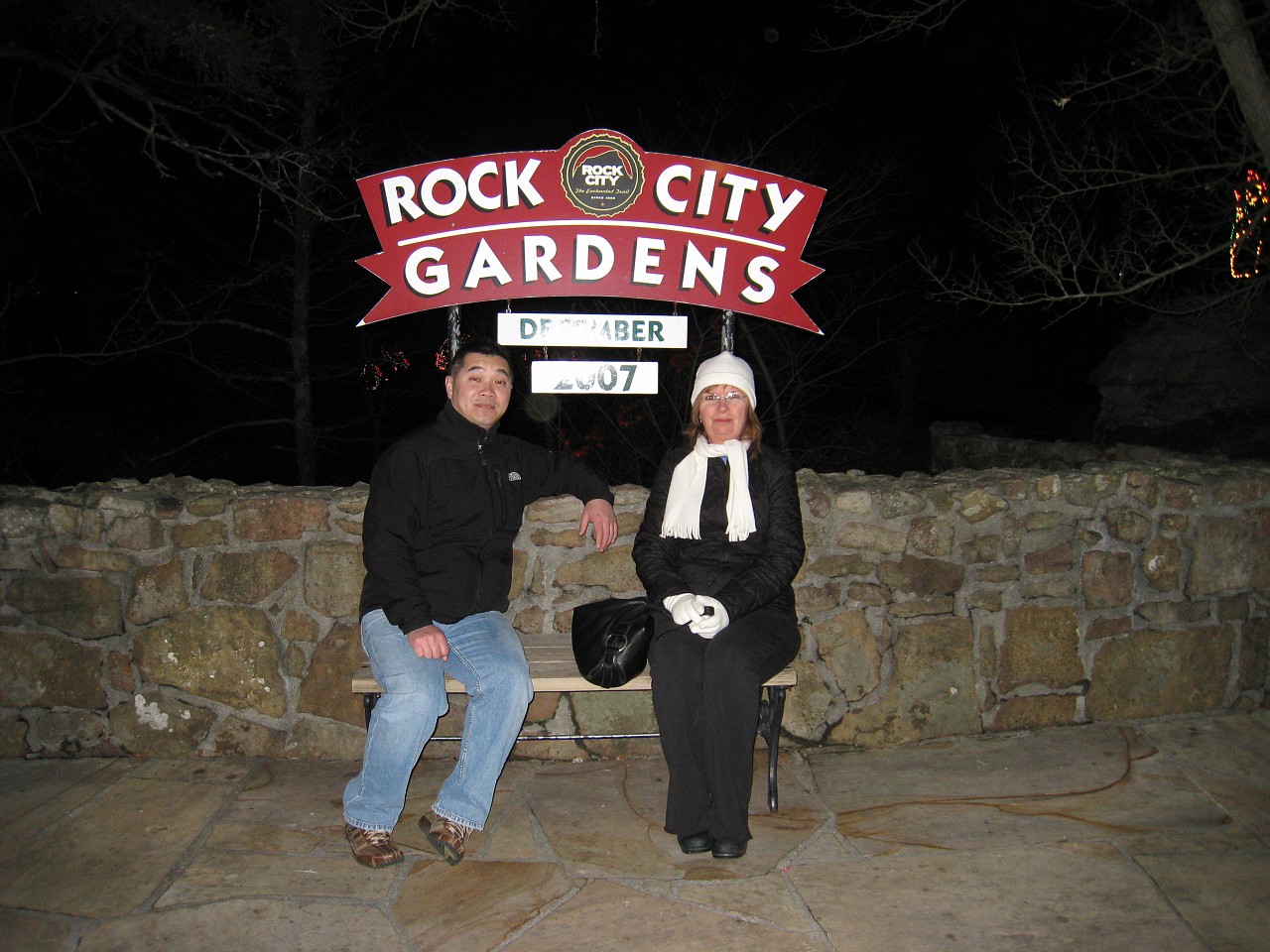 Vacation 2007-12 - Rock City 0169.jpg - Rock City outside of Chattanooga Tennessee has been a tourist attraction since 1932. I remembered seeing barn roofs painted with "See Rock City" and wanted to pay a visit to its home on Lookout Mountain. Christmas Vacation 2007-08.